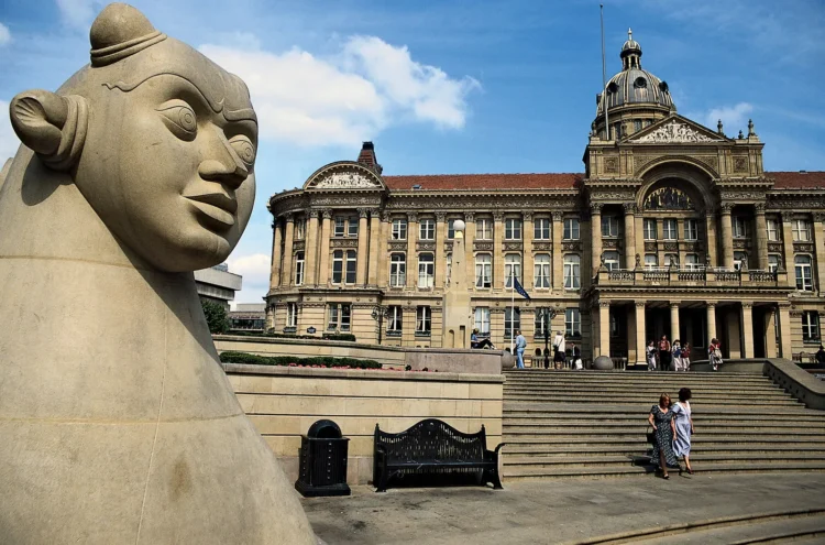 ingiltere Birmingham konut fiyatları ve projeleri